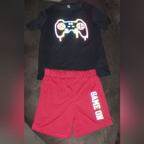 Retro Boys printed two-piece short set sz small - Picture 5 of 5